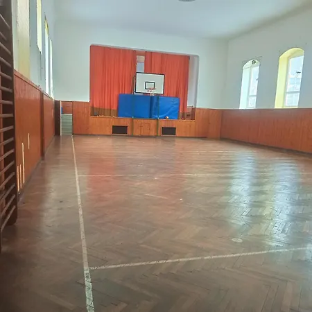Sportino * 乌帕河畔斯沃博达